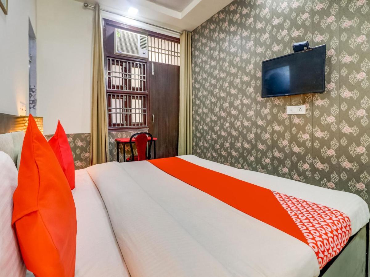 Oyo 74060 Taj Residency Hotel New Delhi Exterior photo